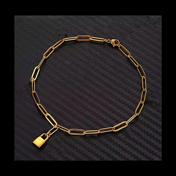 Women Paper Clip Link Chain Bracelet Padlock Lock Charm Stainless Steel NWOT - Picture 2 of 6